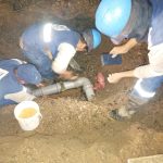 CON ESFUERZO Y COMPROMISO, RESTABLECIMOS EL SERVICIO DE AGUA POTABLE